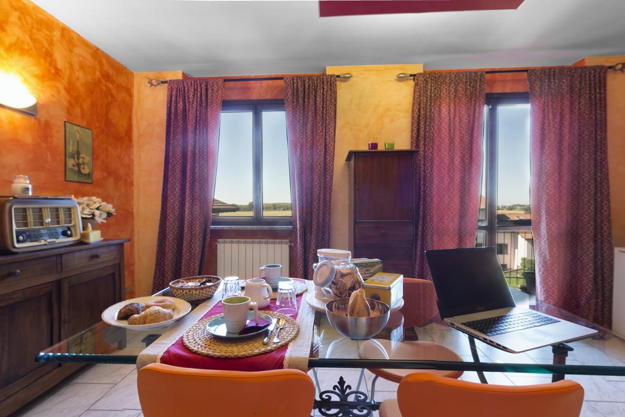 La Casa Di Miele Bed and Breakfast Marcignago Buitenkant foto